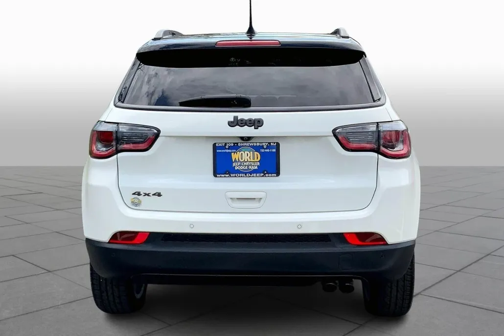 2020 Jeep Compass High Altitude Limited photo 1