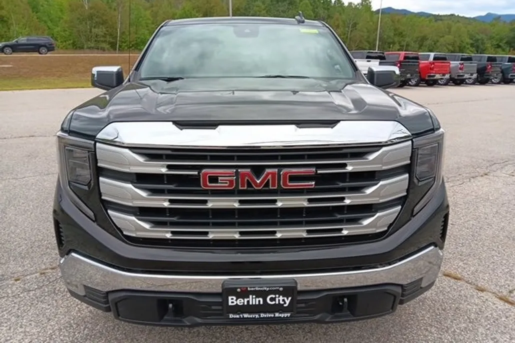 2026 Gmc Sierra 1500 SLE photo 1