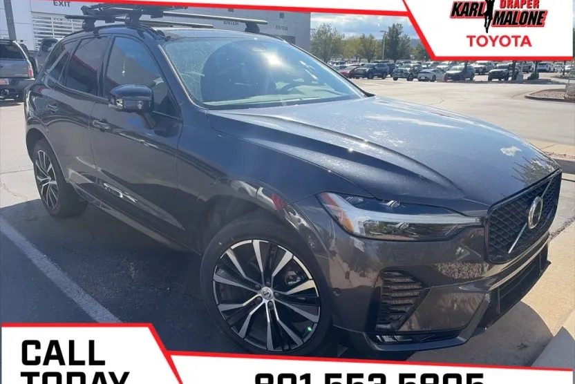 2024 Volvo XC60 B5 Plus photo 1
