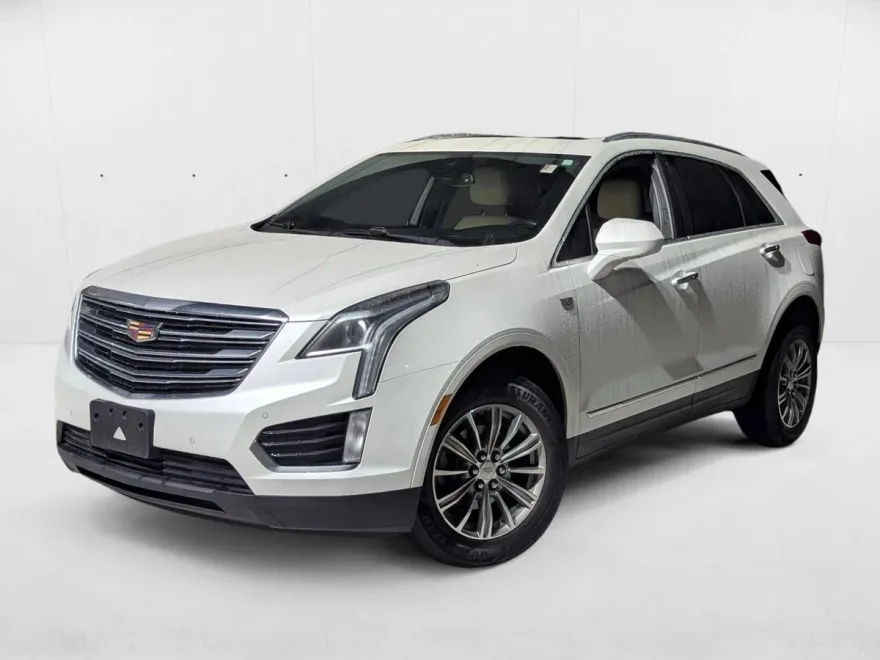 2018 Cadillac XT5 Luxury photo 1