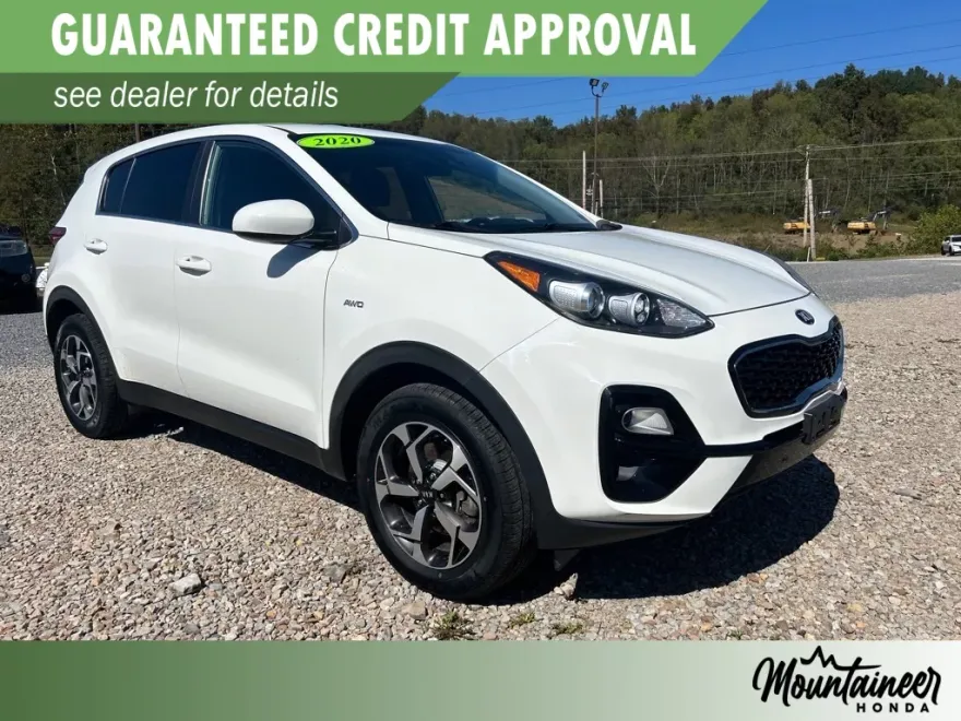 2020 Kia Sportage LX photo 1