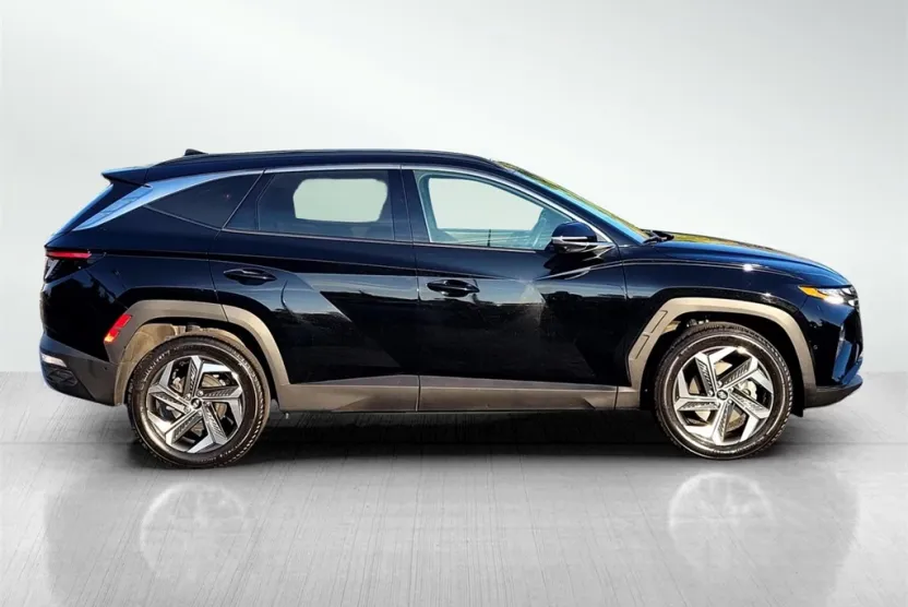 2023 Hyundai Tucson Limited photo 1