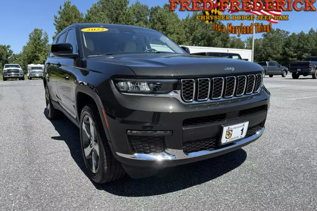 2022 Jeep Cherokee Limited photo 1