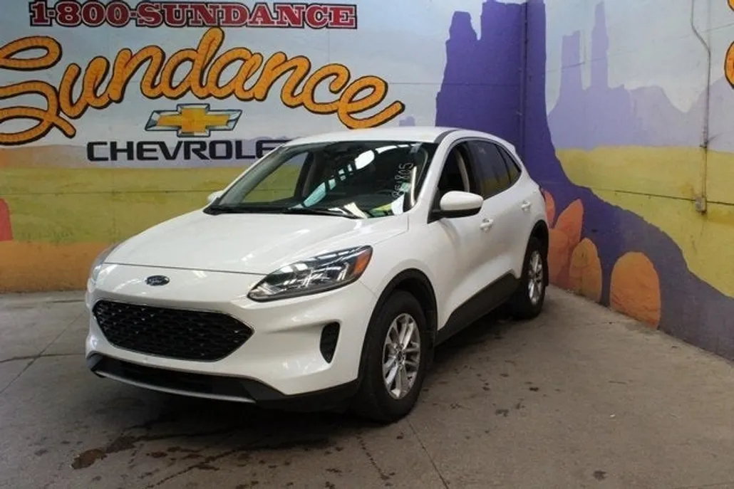 2020 Ford Escape SE photo 1
