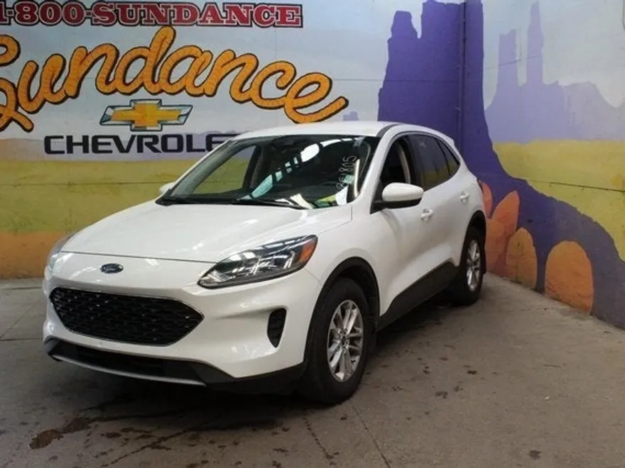 2020 Ford Escape SE photo 1