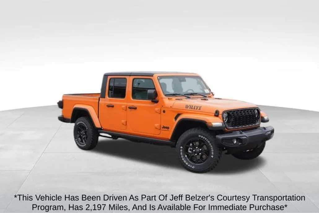 2025 Jeep Gladiator Willys photo 1