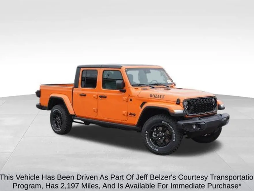 2025 Jeep Gladiator Willys photo 1