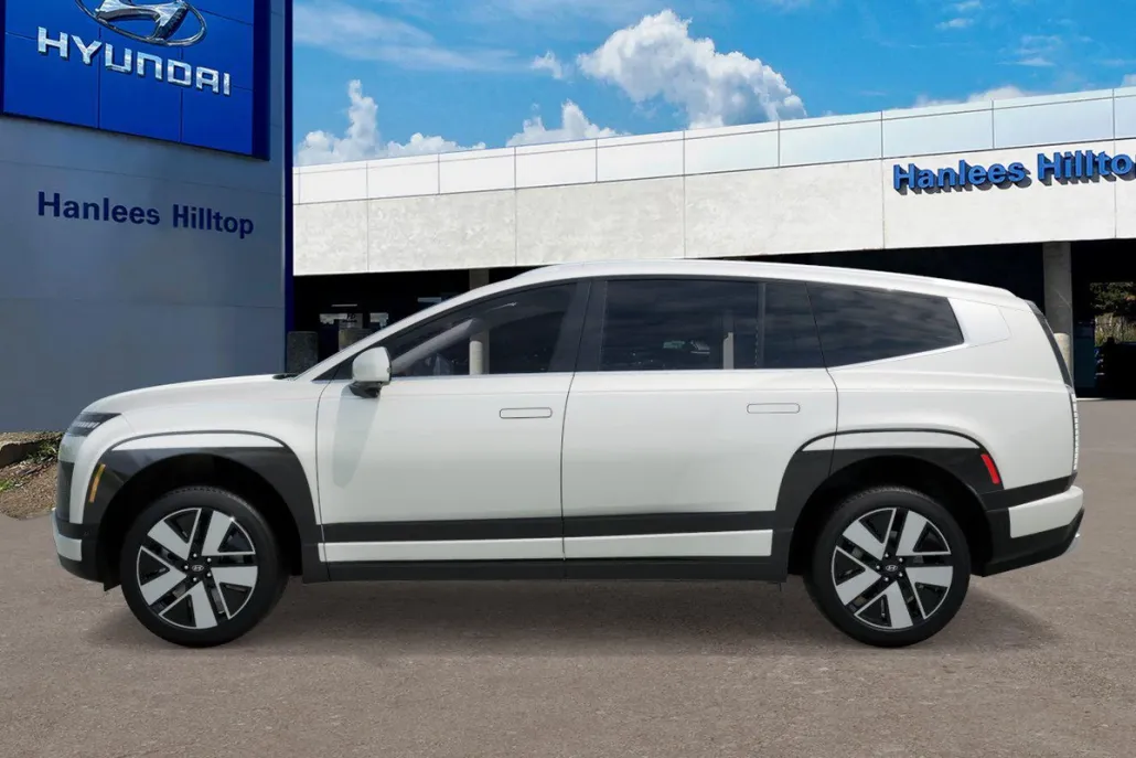 2026 Hyundai Ioniq SEL photo 1