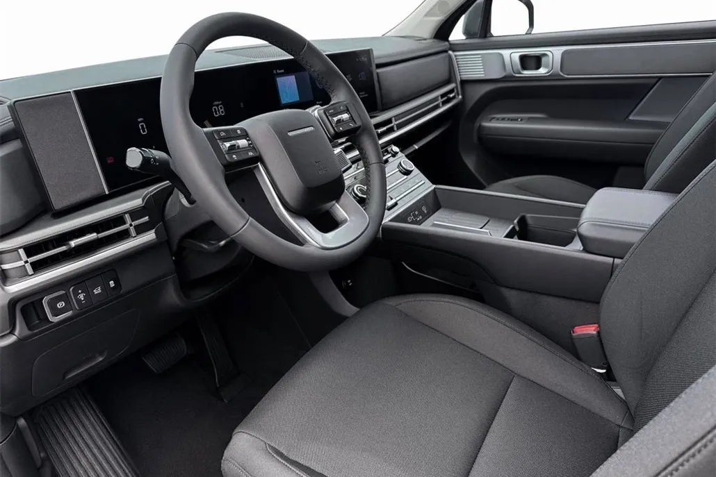 2026 Hyundai Santa Fe SE photo 1
