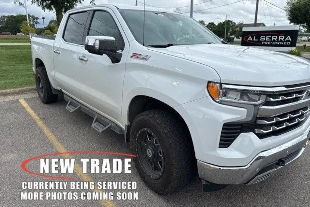 2023 Chevrolet Silverado 1500 LTZ photo 1