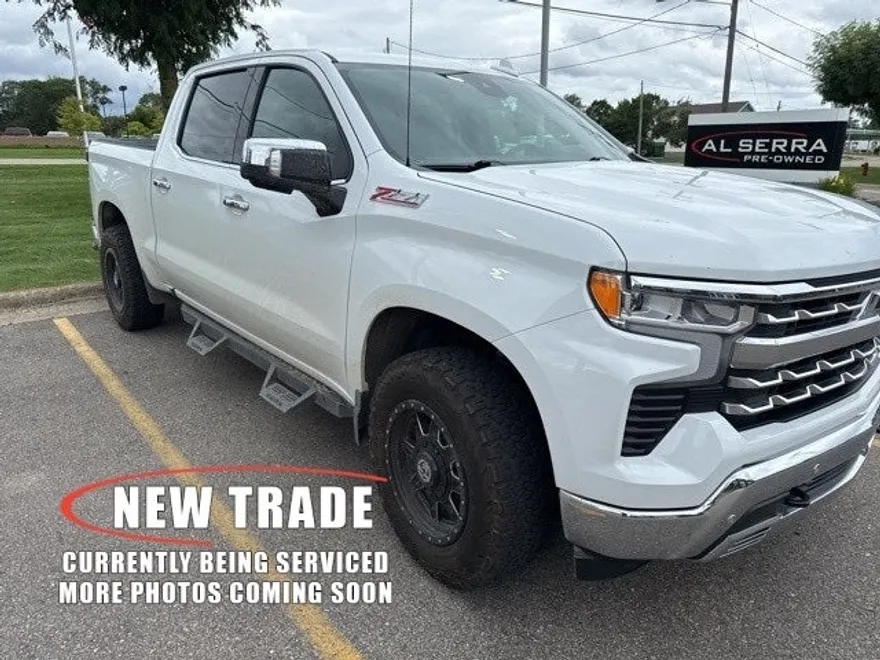 2023 Chevrolet Silverado 1500 LTZ photo 1