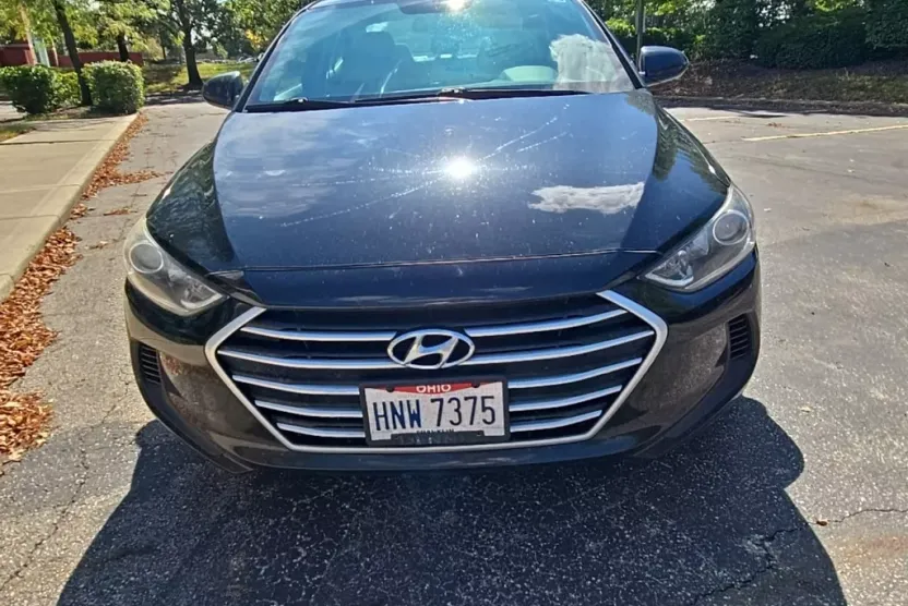 2018 Hyundai Elantra SE photo 1