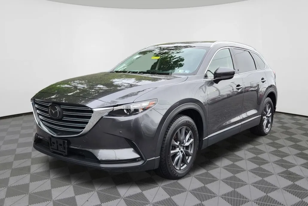 2021 Mazda CX-9 Touring photo 1
