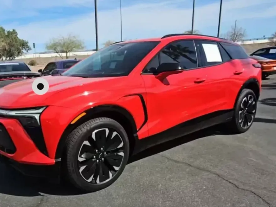 2024 Chevrolet Blazer EV RS photo 1