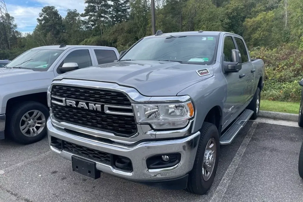 2024 Ram 2500 Big Horn photo 1