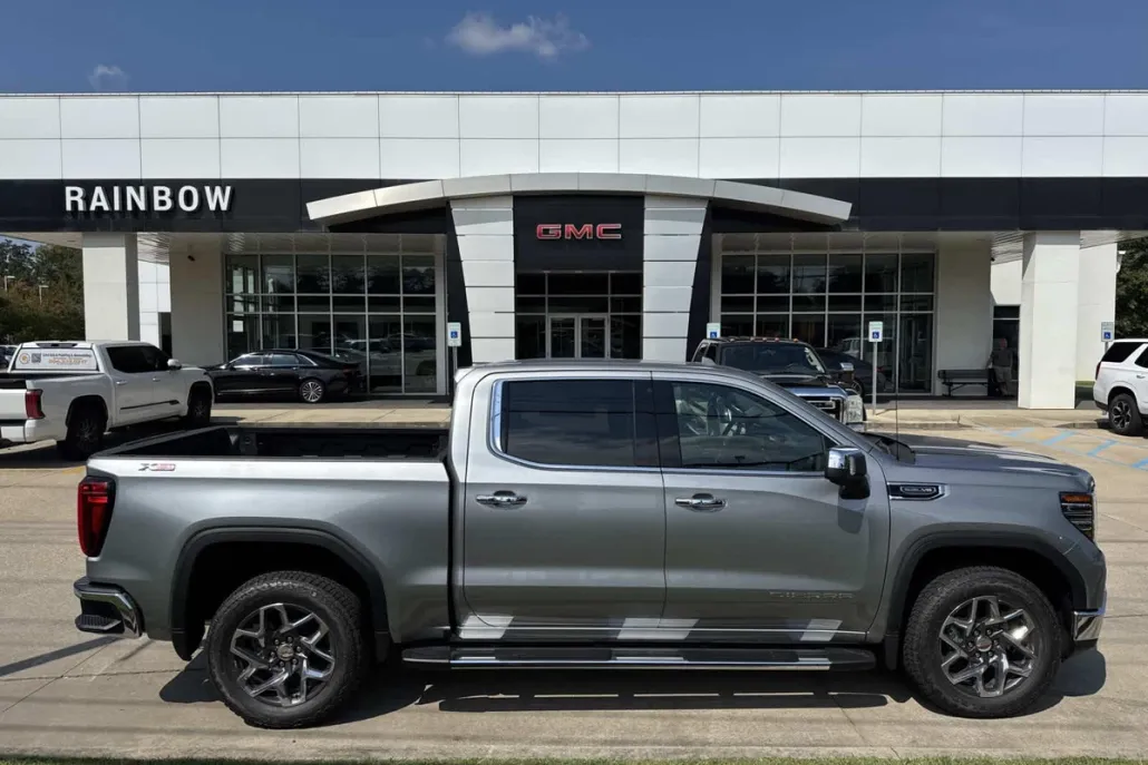 2026 Gmc Sierra 1500 SLT photo 1