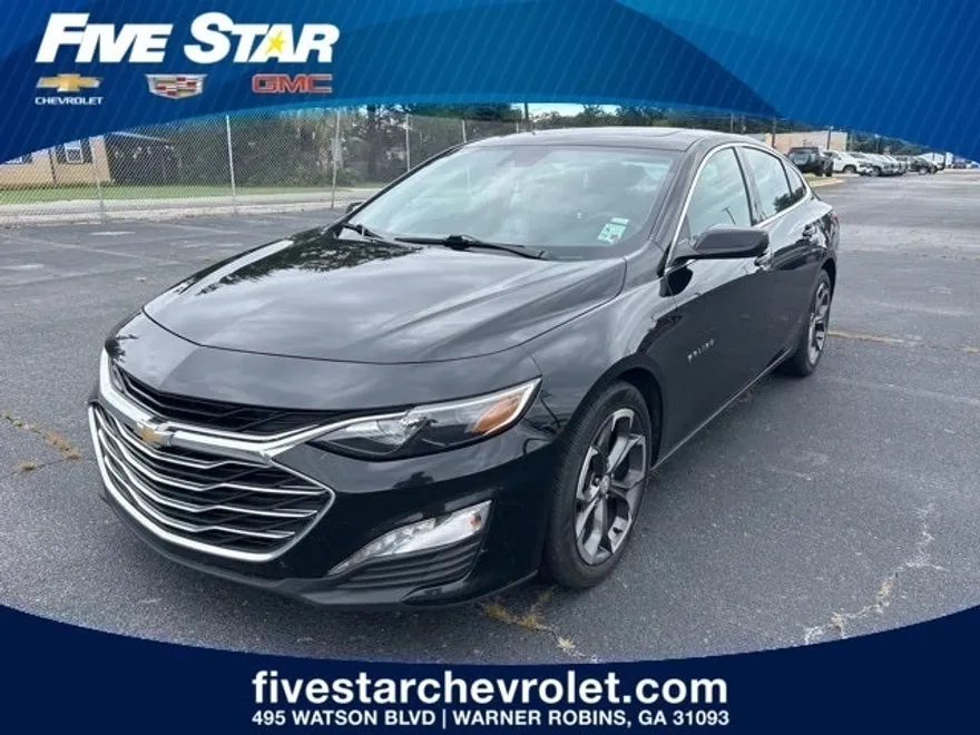 2023 Chevrolet Malibu 1LT photo 1