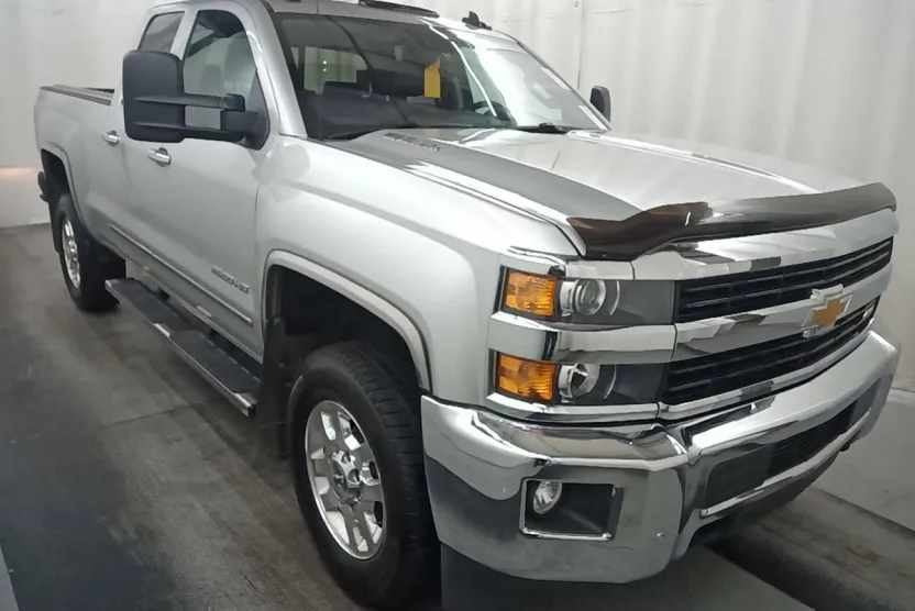 2015 Chevrolet Silverado 2500HD LTZ photo 1