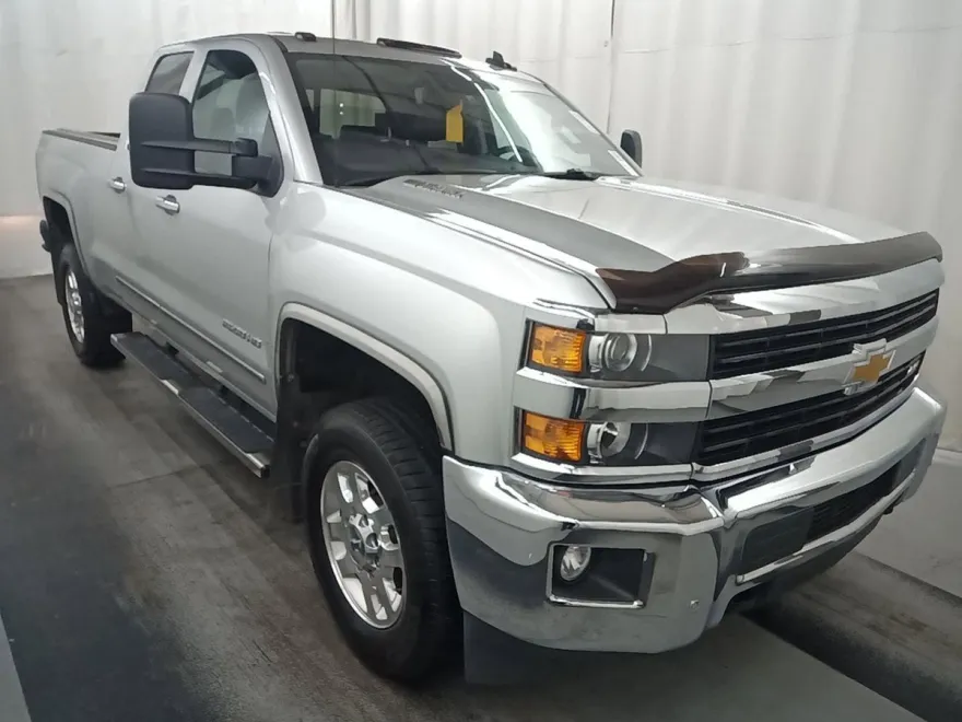 2015 Chevrolet Silverado 2500HD LTZ photo 1