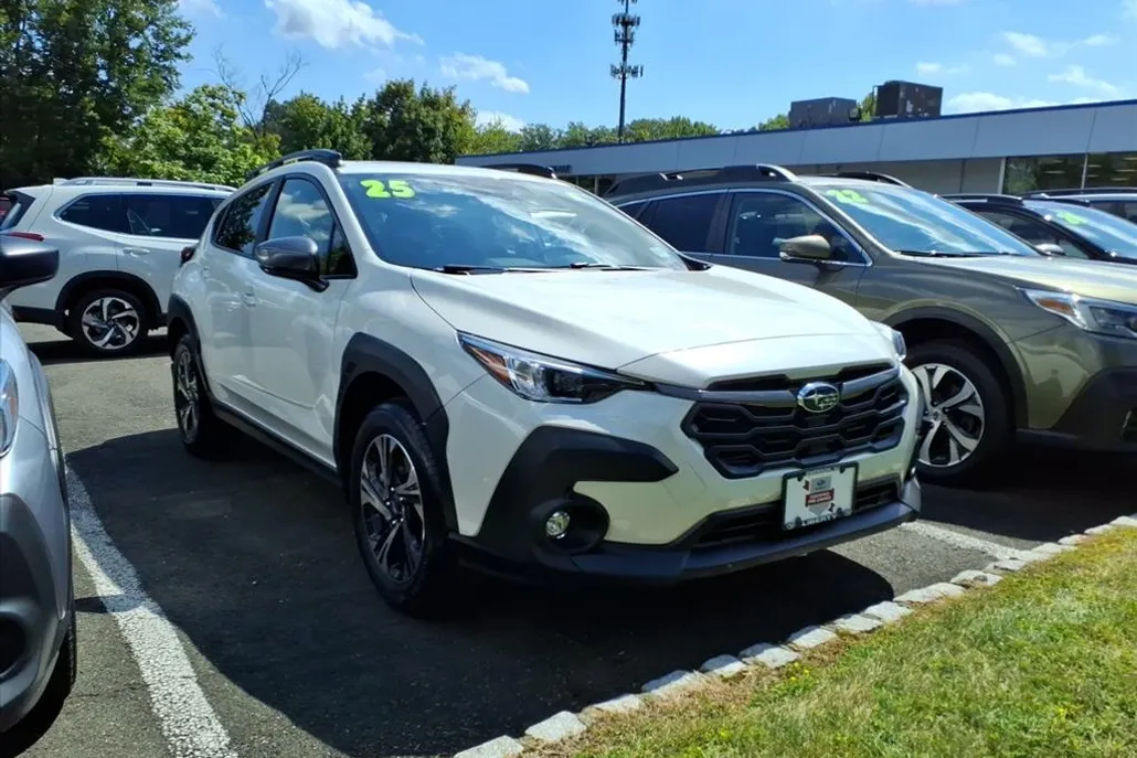 2025 Subaru Crosstrek Premium photo 1