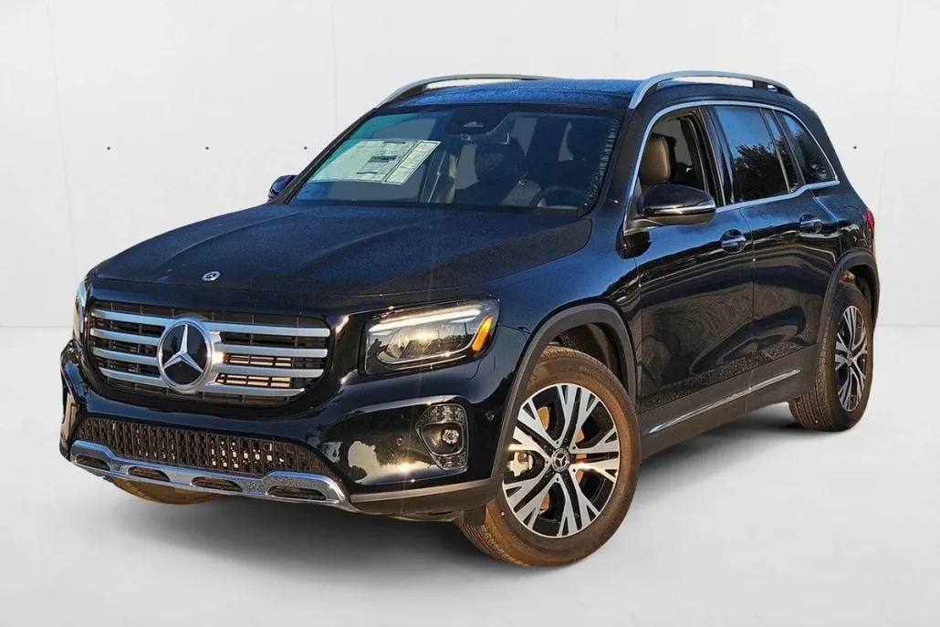 2024 Mercedes Benz GLB 250 4MATIC photo 1
