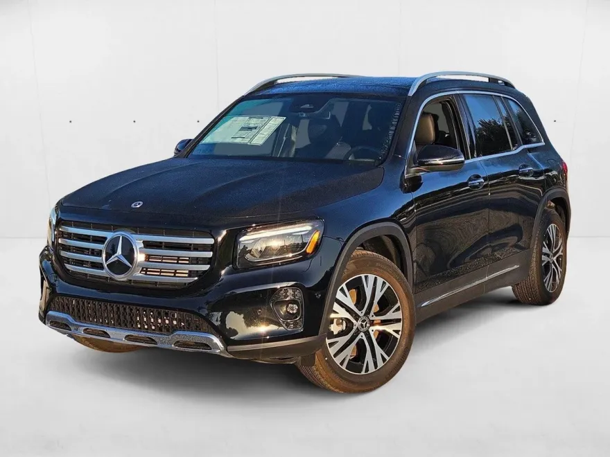 2024 Mercedes Benz GLB 250 4MATIC photo 1