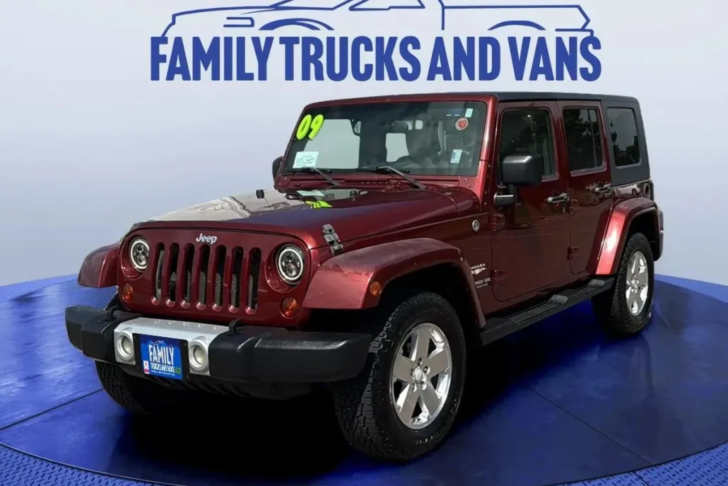 2009 Jeep Wrangler Unlimited Sahara photo 1