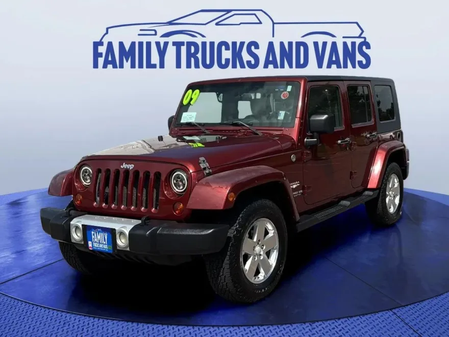2009 Jeep Wrangler Unlimited Sahara photo 1