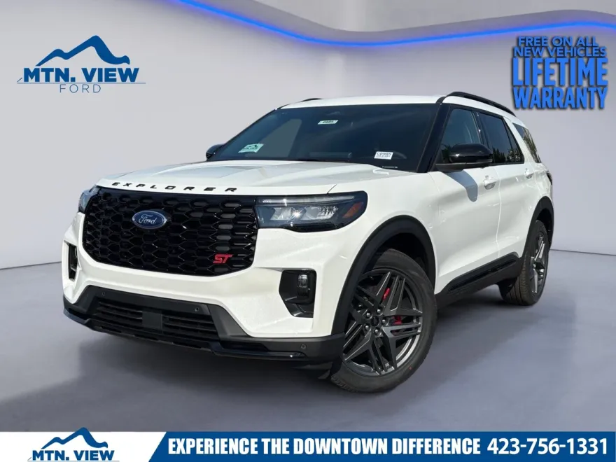 2025 Ford Explorer ST photo 1
