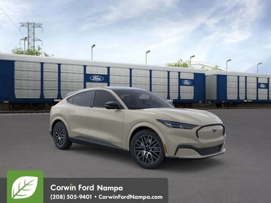 2025 Ford Mustang Mach-E Premium photo 1