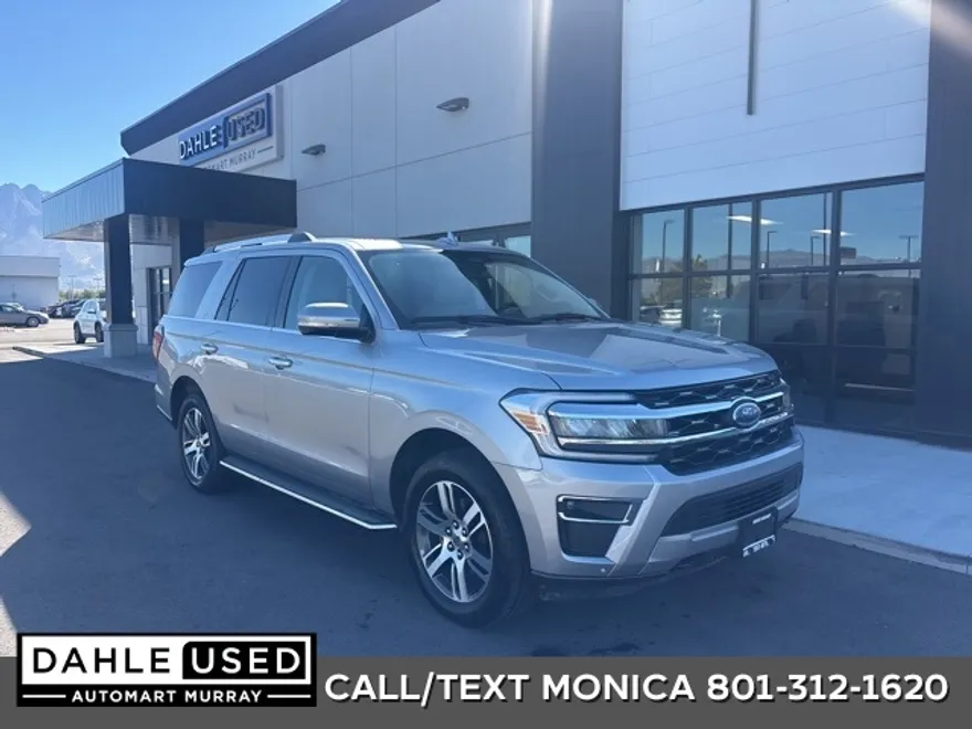 2023 Ford Expedition Limited photo 1