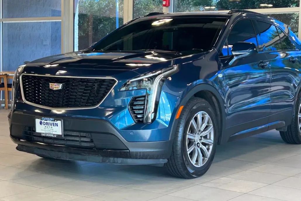 2019 Cadillac XT4 Sport photo 1