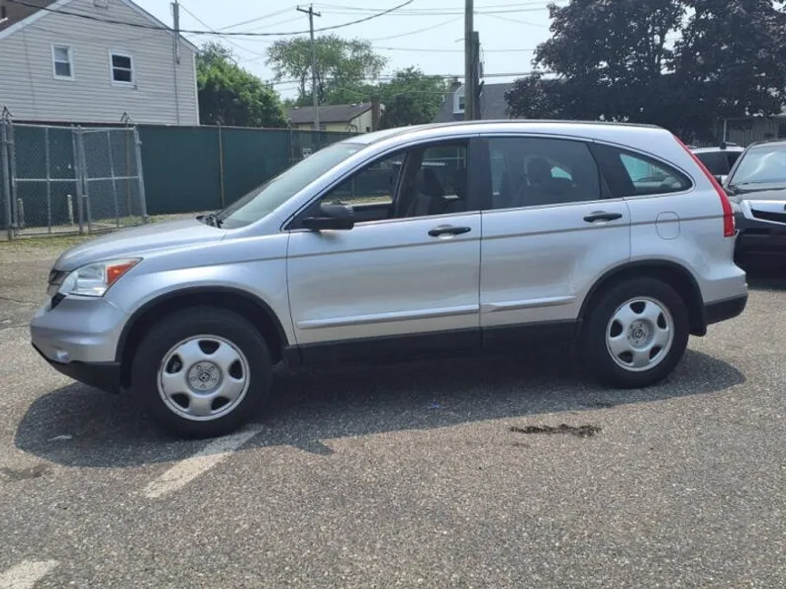 2010 Honda CR-V LX photo 1