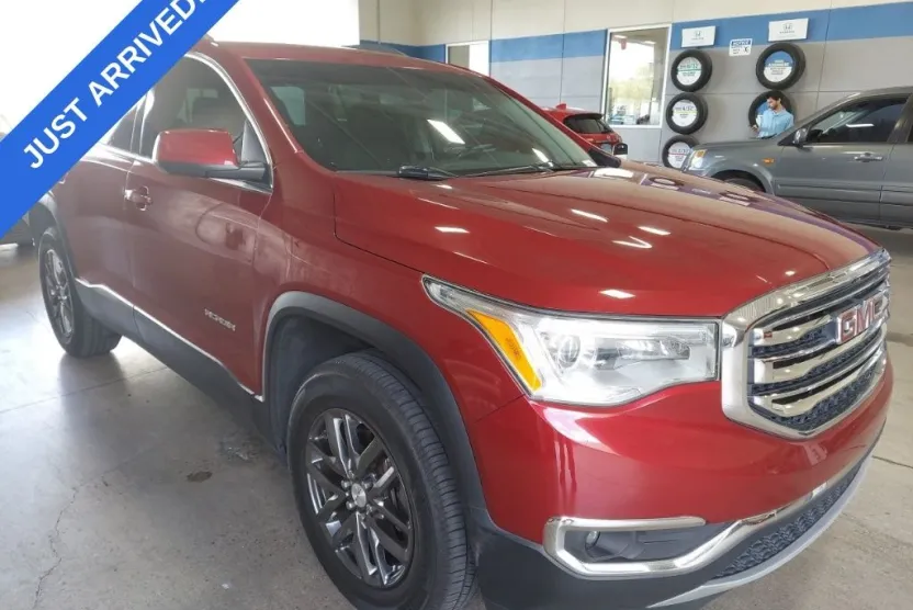 2019 Gmc Acadia SLT photo 1
