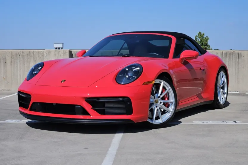 2024 Porsche 911 4 GTS photo 1
