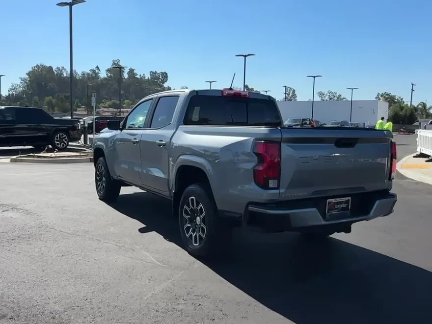2023 Chevrolet Colorado LT photo 47