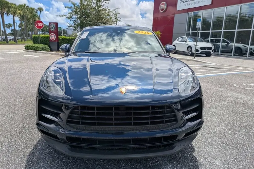 2020 Porsche Macan Base photo 1