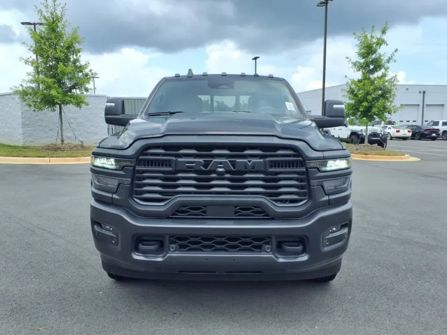 2025 Ram 2500 Tradesman photo 1