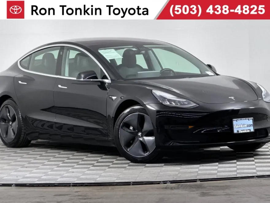 2018 Tesla Model 3 Long Range photo 1
