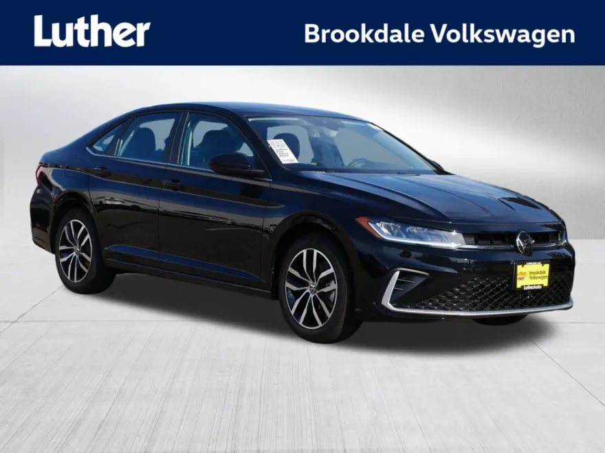 2025 Volkswagen Jetta SE photo 1