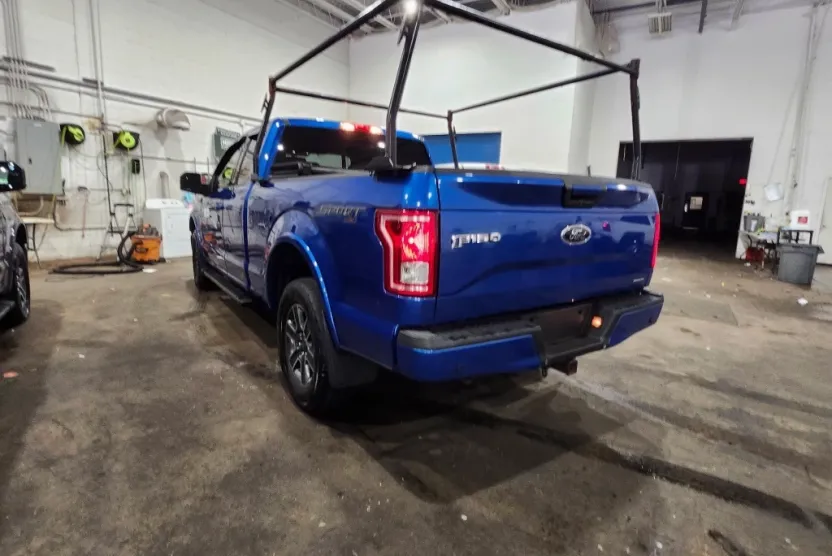 2015 Ford F-150 XLT photo 1