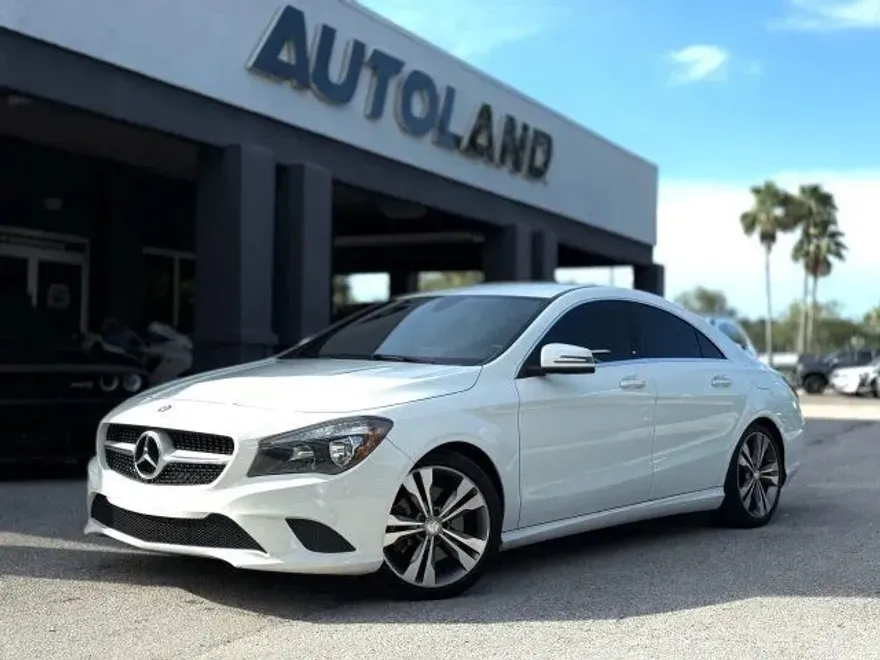 2016 Mercedes Benz CLA 250 photo 1
