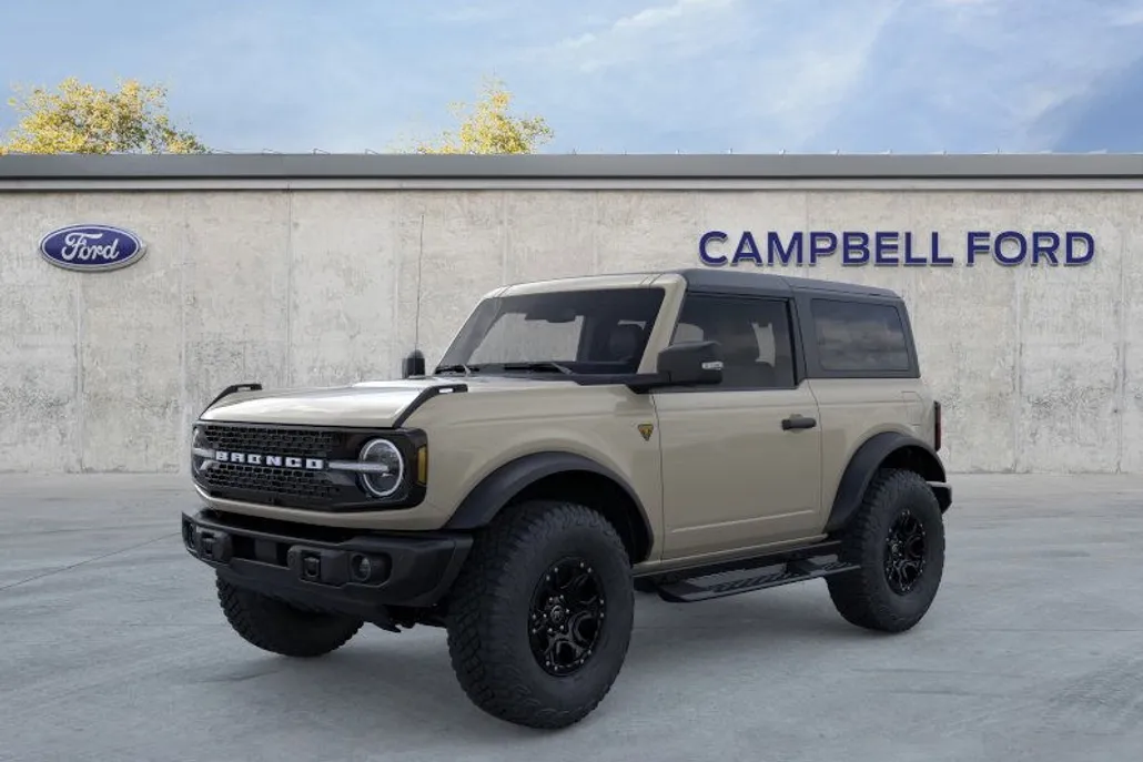 2025 Ford Bronco Badlands photo 1