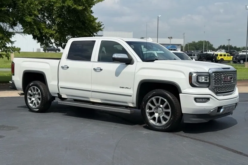 2016 Gmc Sierra 1500 Denali photo 1