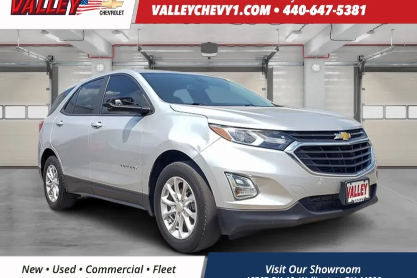 2021 Chevrolet Equinox LS photo 1