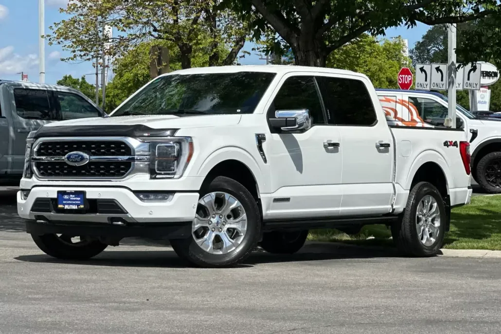 2023 Ford F-150 XLT photo 1