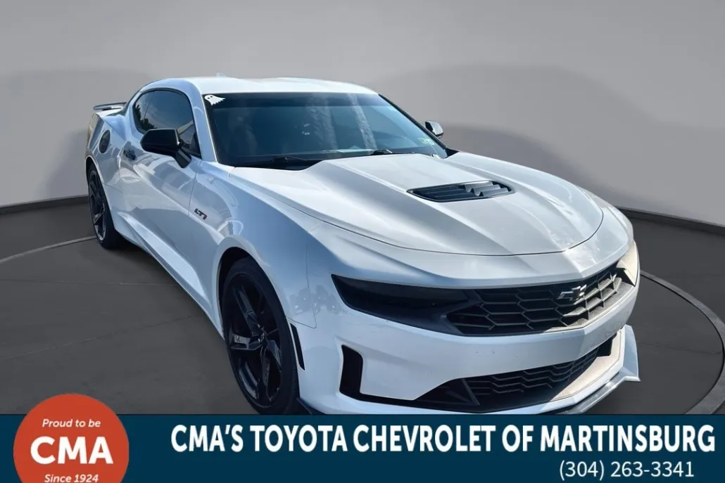 2022 Chevrolet Camaro LT1 photo 1