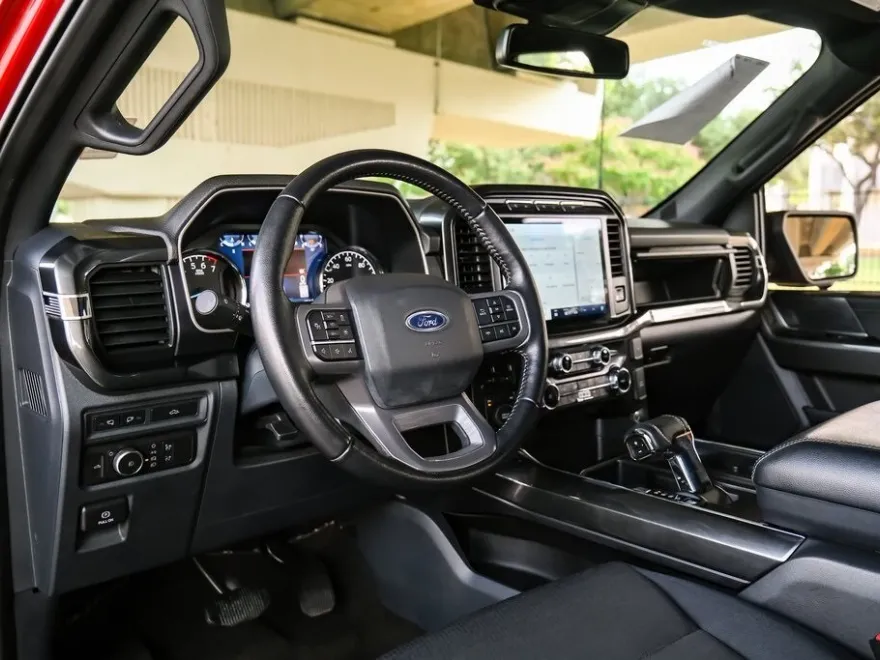 2022 Ford F-150 XLT photo 1