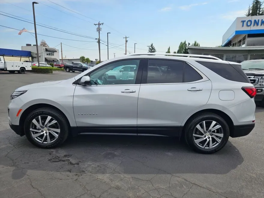 2022 Chevrolet Equinox Premier photo 1