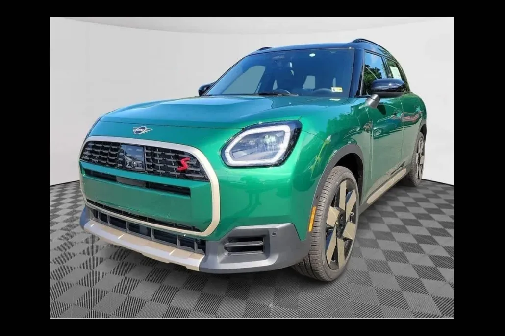 2025 Mini Countryman ALL4 S photo 1